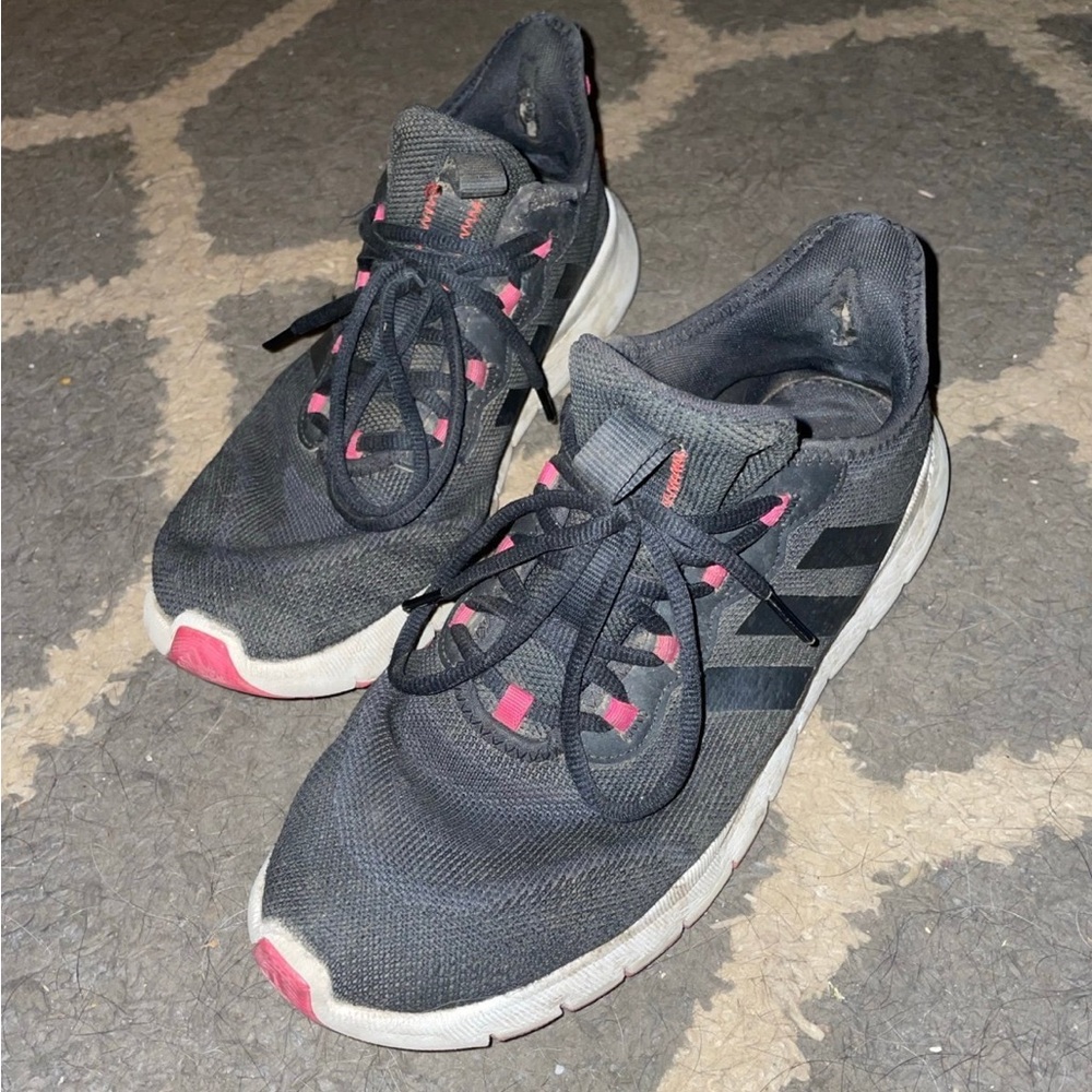 Adidas 9.5